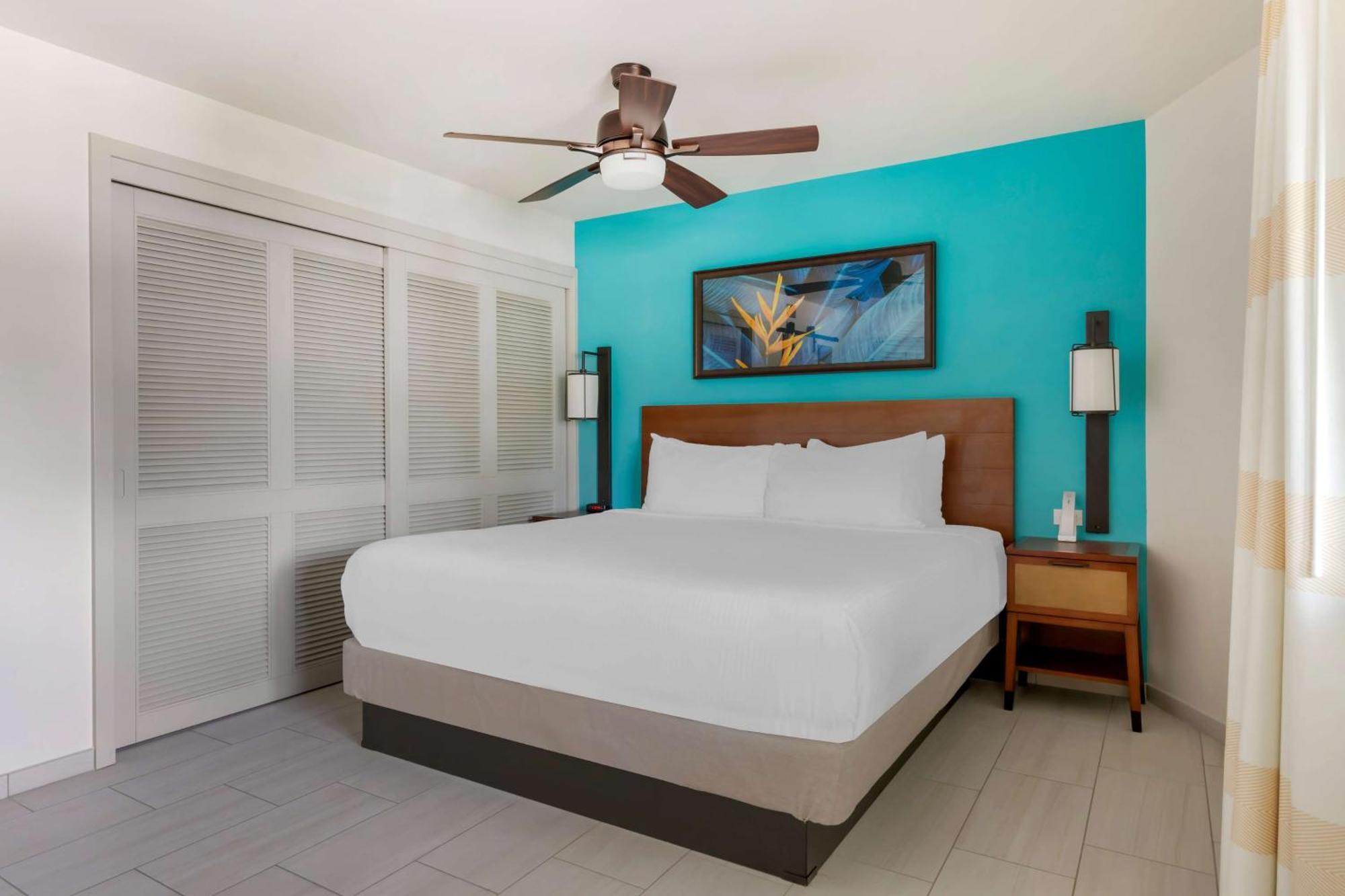 Hilton Vacation Club Royal Palm St Maarten Koolbaai Exterior photo